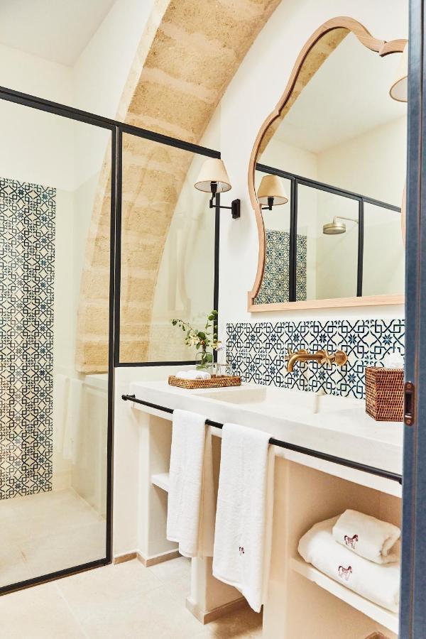 Hotel Masseria Calderisi 5*